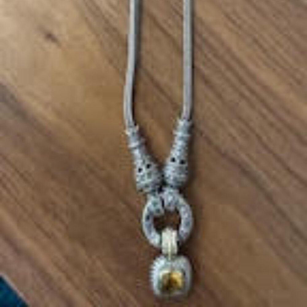 Silver necklace wirth David Yurman Petit Albinion Pendant Citrine Stone